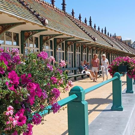 Appartement Blankenberge Zeedijk Aan De Pier Экстерьер фото
